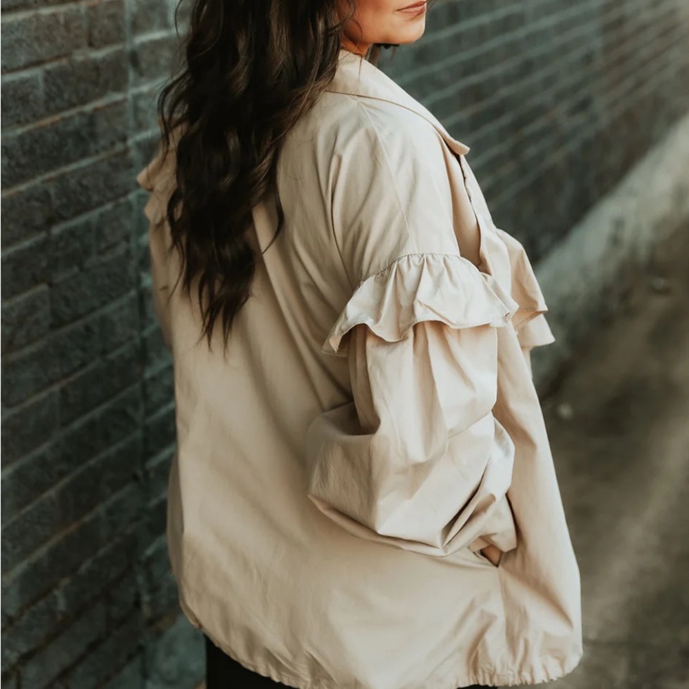 MAZIK
Latte Ruffle Jacket medium - Picture 10 of 10